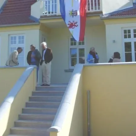 In Der Ersten Etage Des Herrenhauses By Interhome Апартаменты